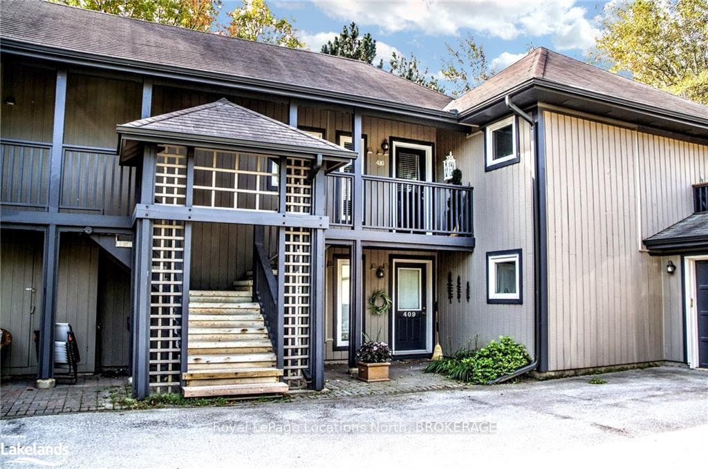 Photo 2 of 410 Mariners Way, Collingwood — HOMEH
