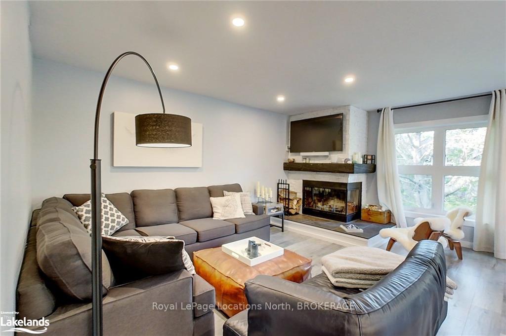 Photo 8 of 410 Mariners Way, Collingwood — HOMEH