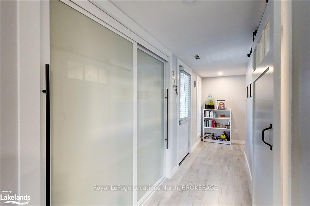 Photo 14 of 410 Mariners Way, Collingwood — HOMEH