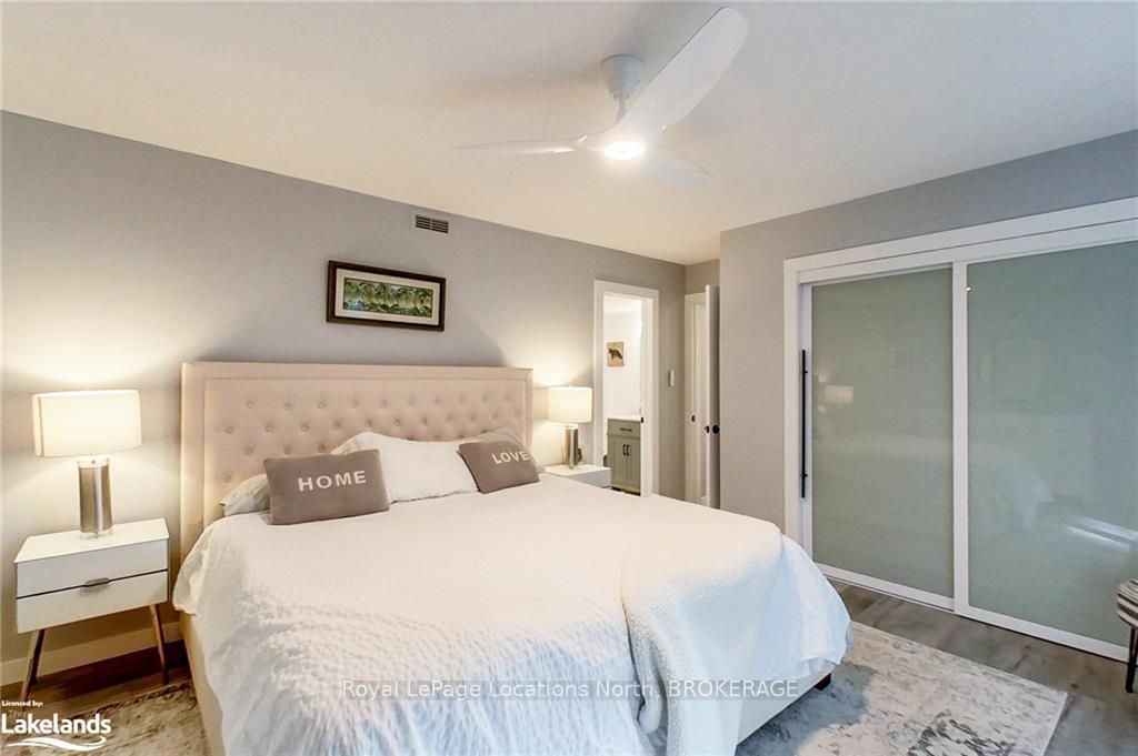 Photo 17 of 410 Mariners Way, Collingwood — HOMEH