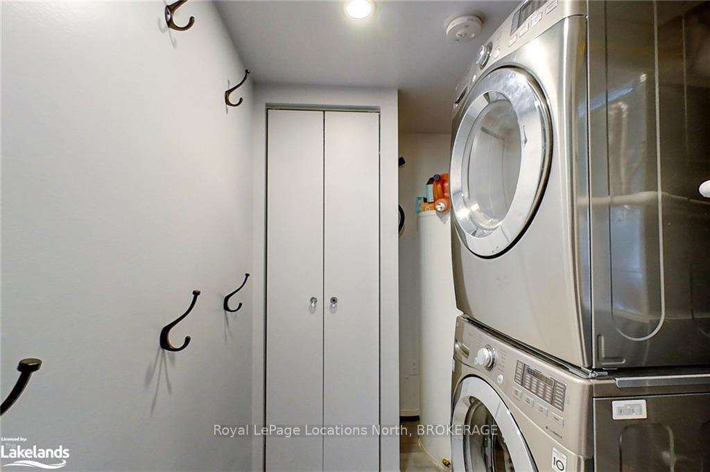 Photo 22 of 410 Mariners Way, Collingwood — HOMEH