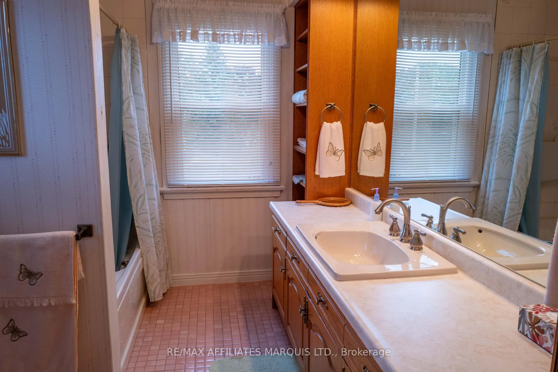 Photo 18 of 601 Fourth Street E, Cornwall — HOMEH