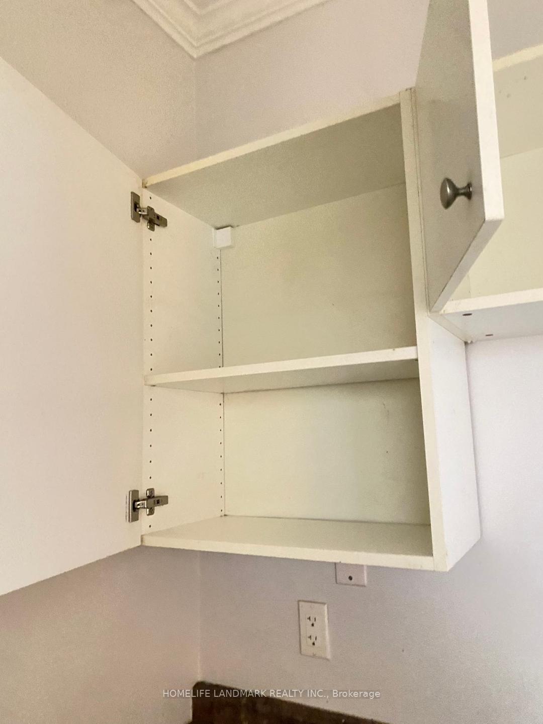 Photo 6 of Unit 3, 100 Dunlop Street, Barrie, City Centre — HOMEH