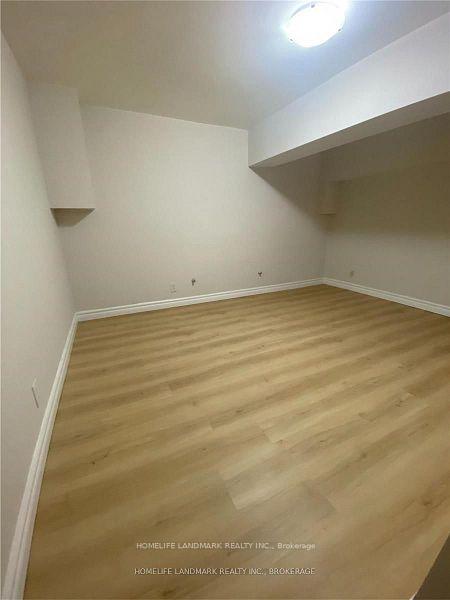 Photo 4 of Unit 9, 100 Dunlop Street, Barrie, City Centre — HOMEH