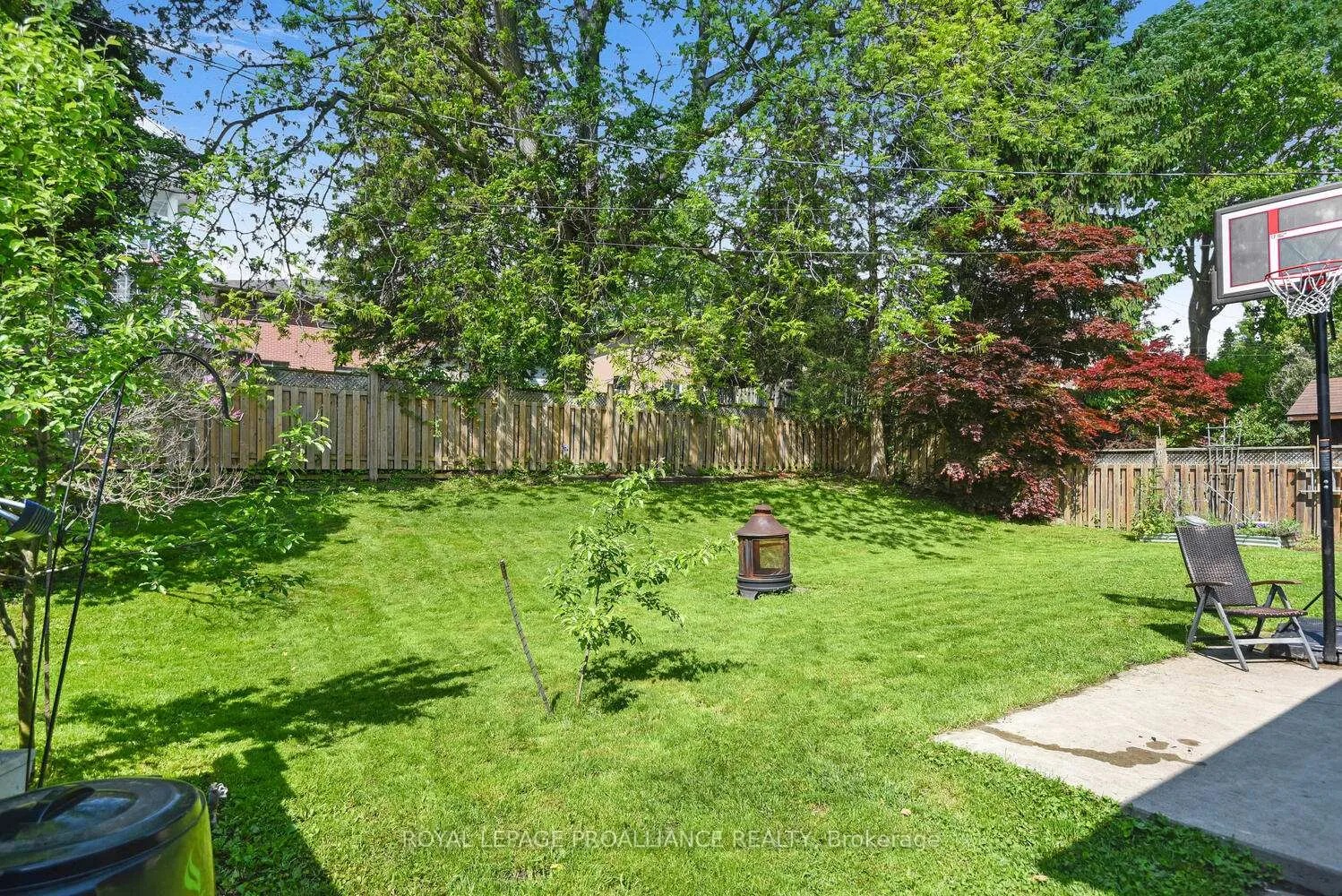 Photo 27 of 18 Convay Crescent, Brockville — HOMEH