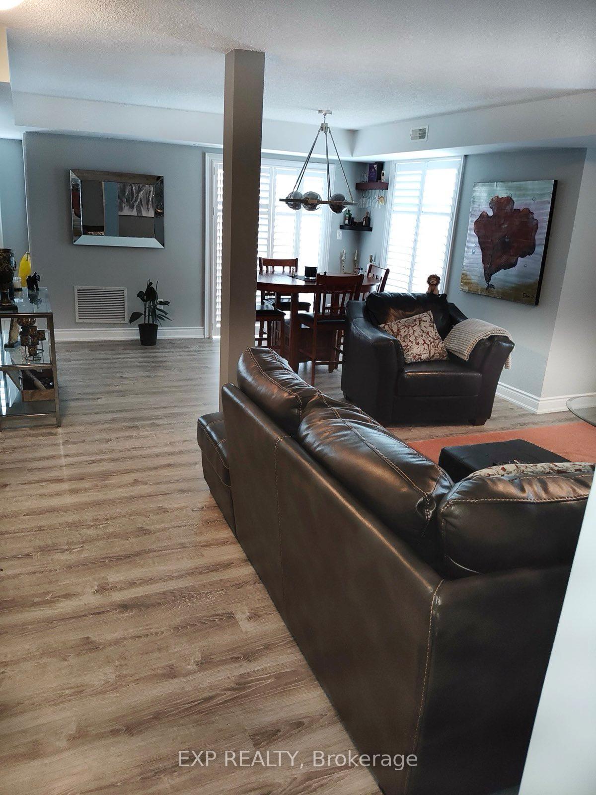 Photo 3 of Unit 3, 33 Madelaine Drive, Barrie, Painswick South — HOMEH
