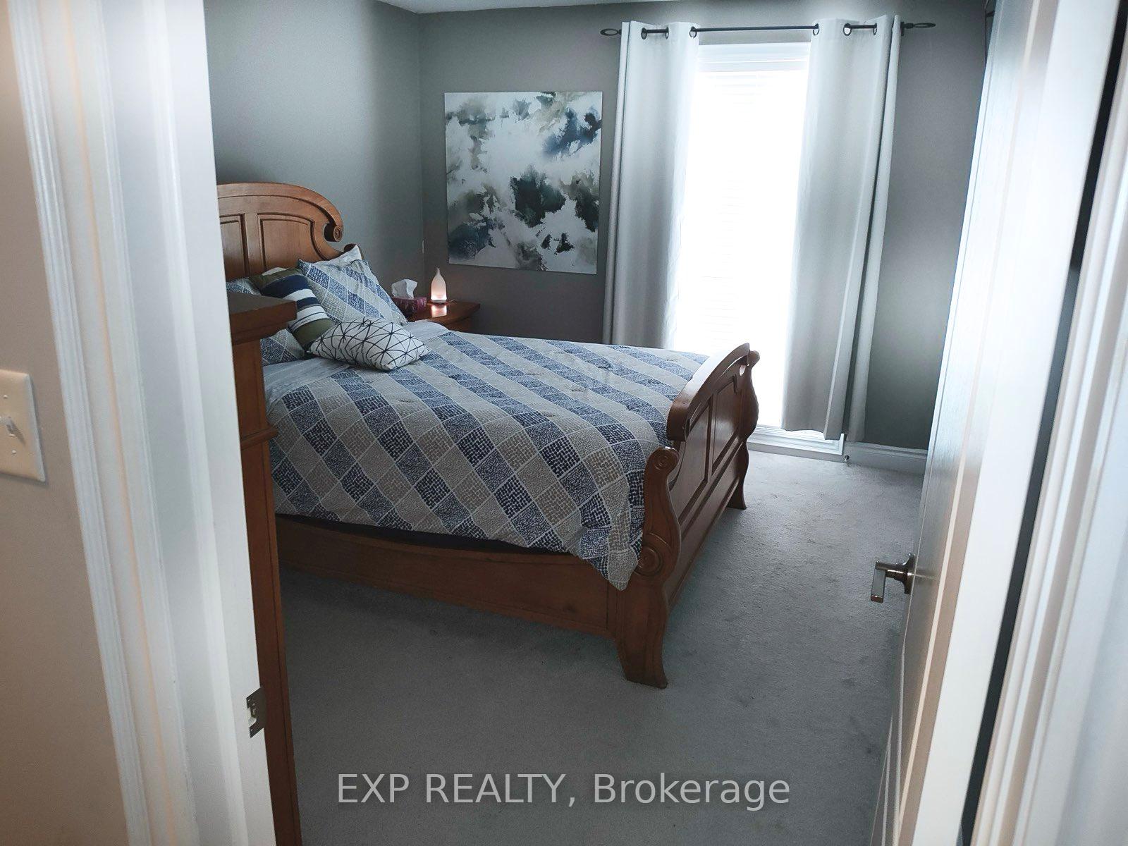 Photo 8 of Unit 3, 33 Madelaine Drive, Barrie, Painswick South — HOMEH