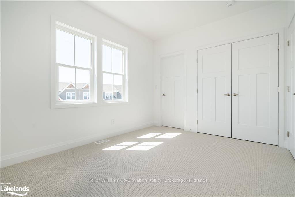 Photo 19 of 30 Danielle Crescent, Midland — HOMEH