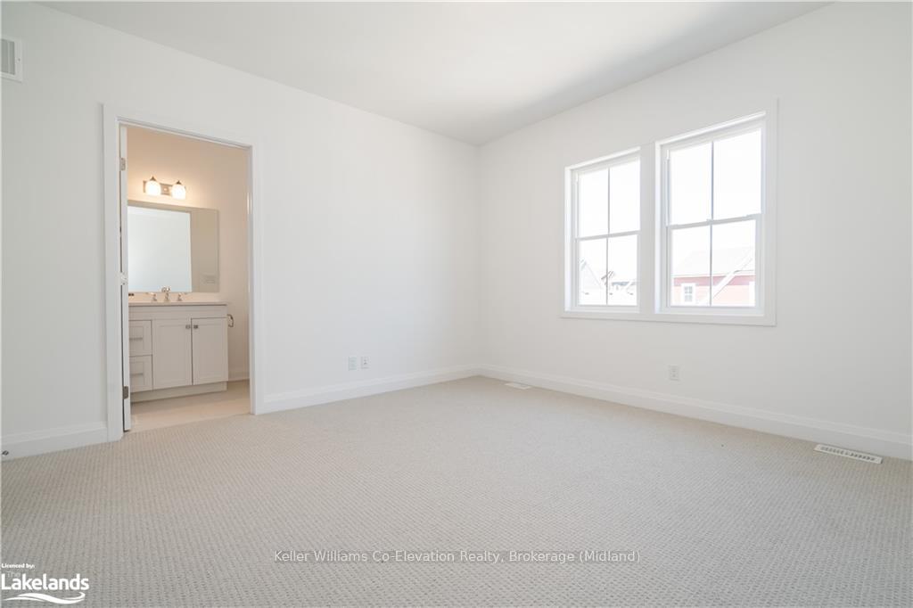 Photo 22 of 30 Danielle Crescent, Midland — HOMEH