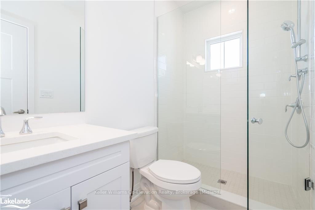 Photo 23 of 30 Danielle Crescent, Midland — HOMEH