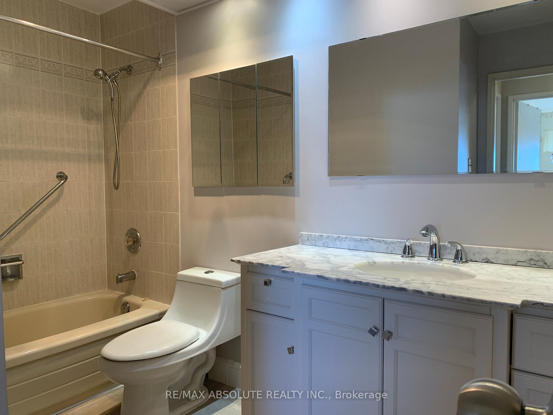Photo 9 of Unit 306, 124 Daniel Street S, Arnprior — HOMEH