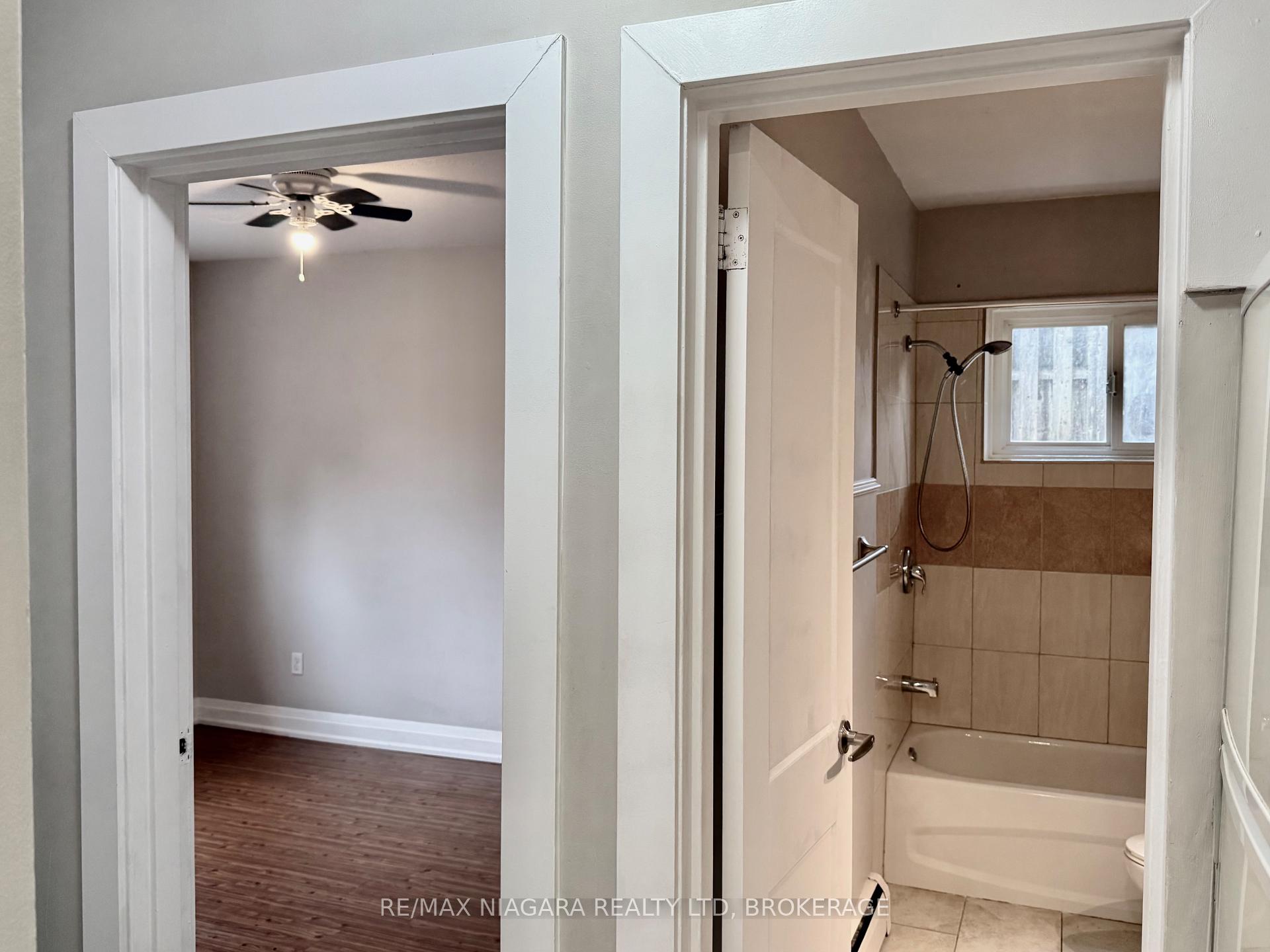 Photo 12 of Unit 2, 286 Vine Street, St. Catharines, Carlton/Bunting — HOMEH