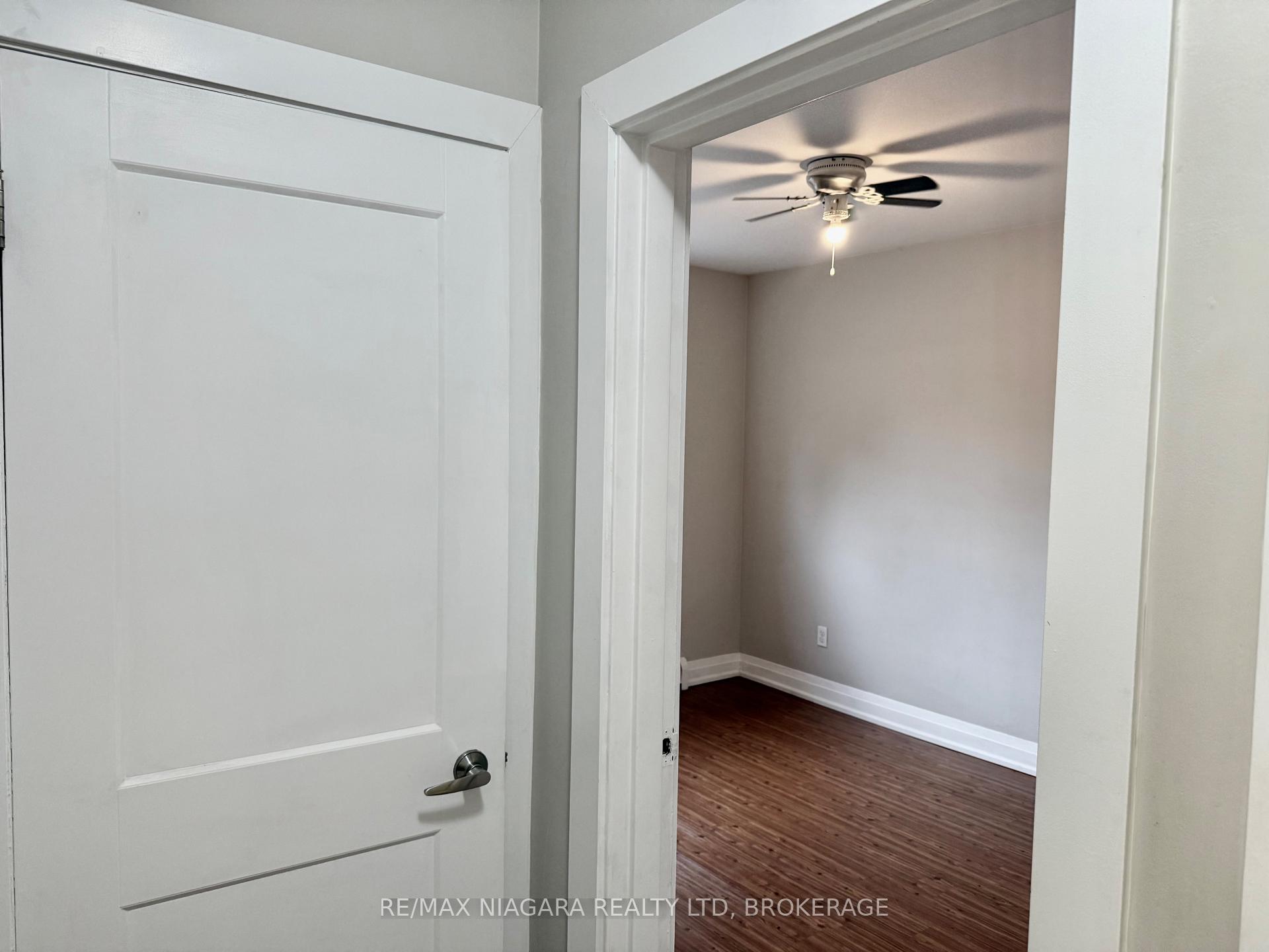 Photo 13 of Unit 2, 286 Vine Street, St. Catharines, Carlton/Bunting — HOMEH