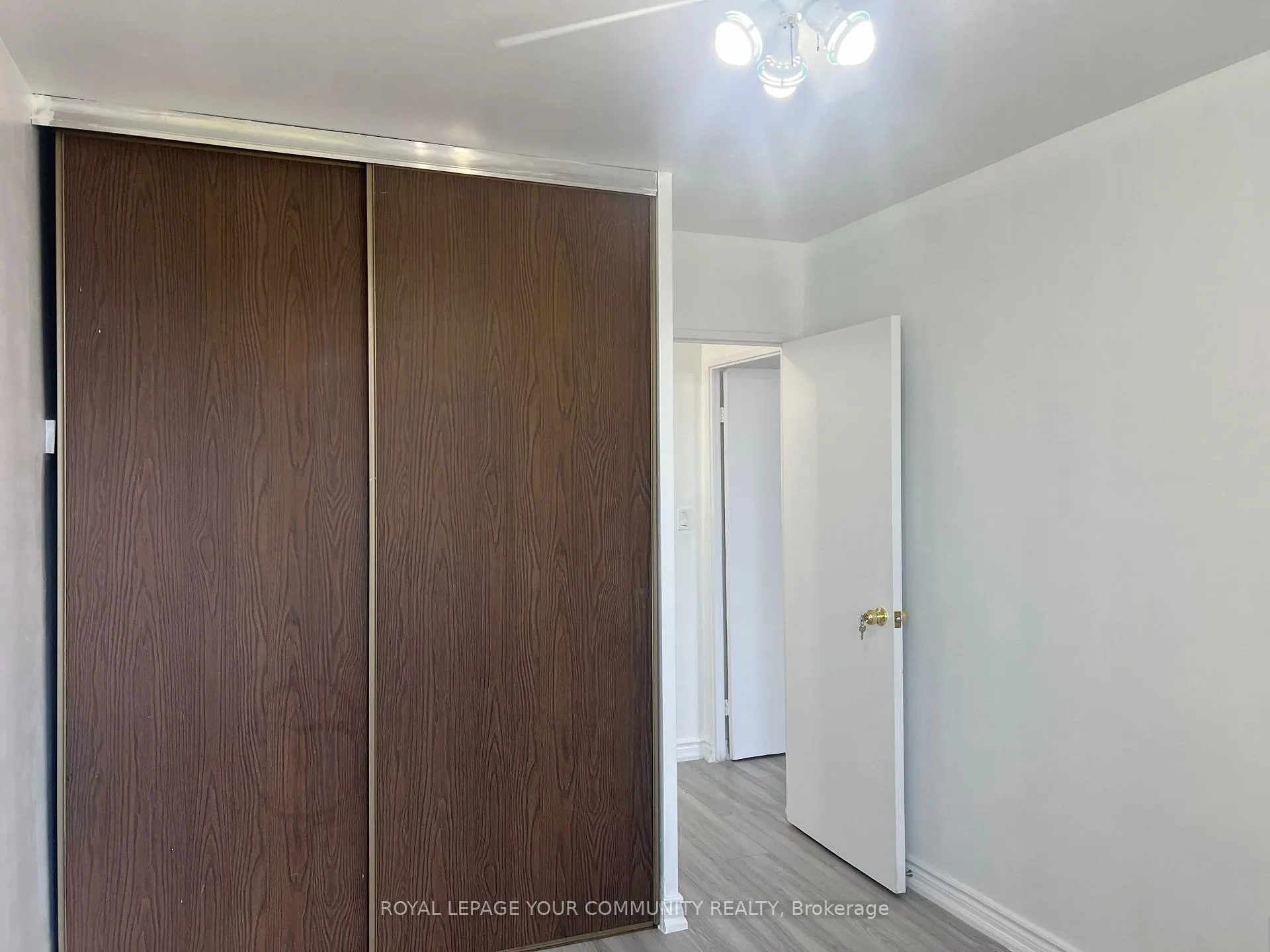 Photo 19 of Unit 804, 15 Vicora Linkway Way, Toronto, Flemingdon Park — HOMEH