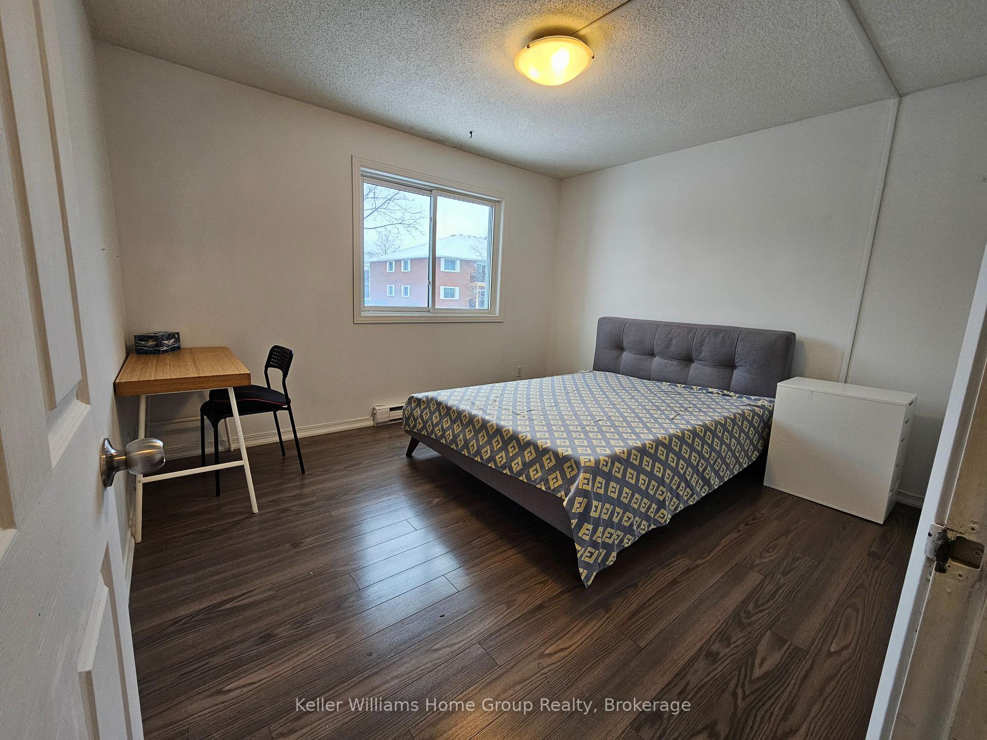 Photo 7 of Unit 705, 565 Greenfield Avenue, Kitchener — HOMEH
