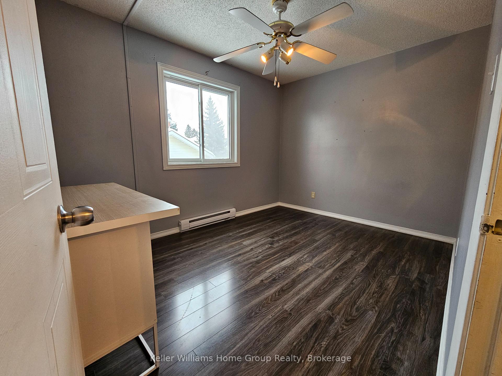 Photo 10 of Unit 705, 565 Greenfield Avenue, Kitchener — HOMEH