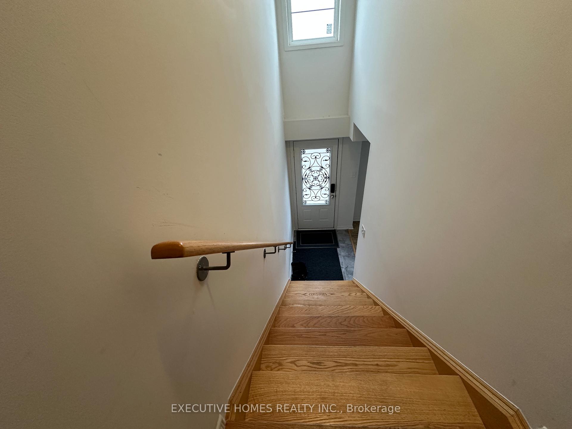 Photo 12 of Unit 309, 2294 Chevron Prince Path, Oshawa, Windfields — HOMEH