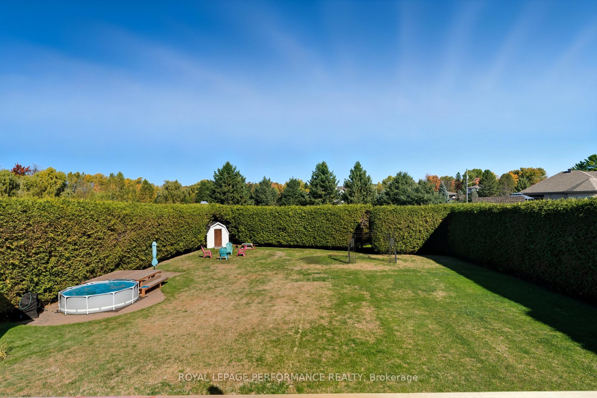 Photo 19 of 50 Front Road W, Champlain, L'Orignal — HOMEH