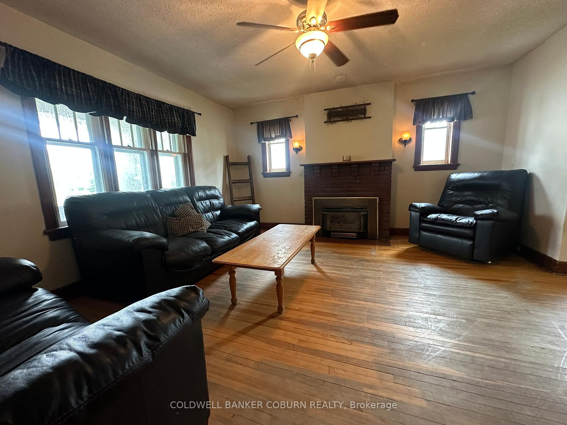 Photo 4 of 44 William Street, Edwardsburgh/Cardinal, Town of Cardinal — HOMEH