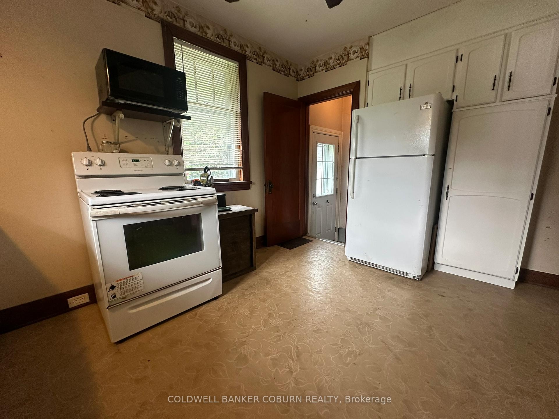 Photo 10 of 44 William Street, Edwardsburgh/Cardinal, Town of Cardinal — HOMEH