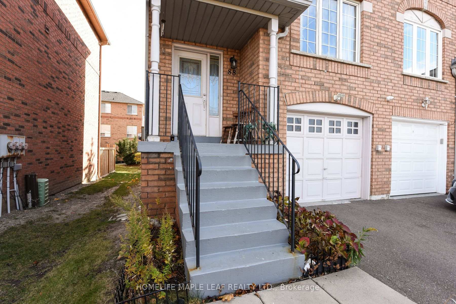 Front of Unit 88, 2 Clay Brick Court