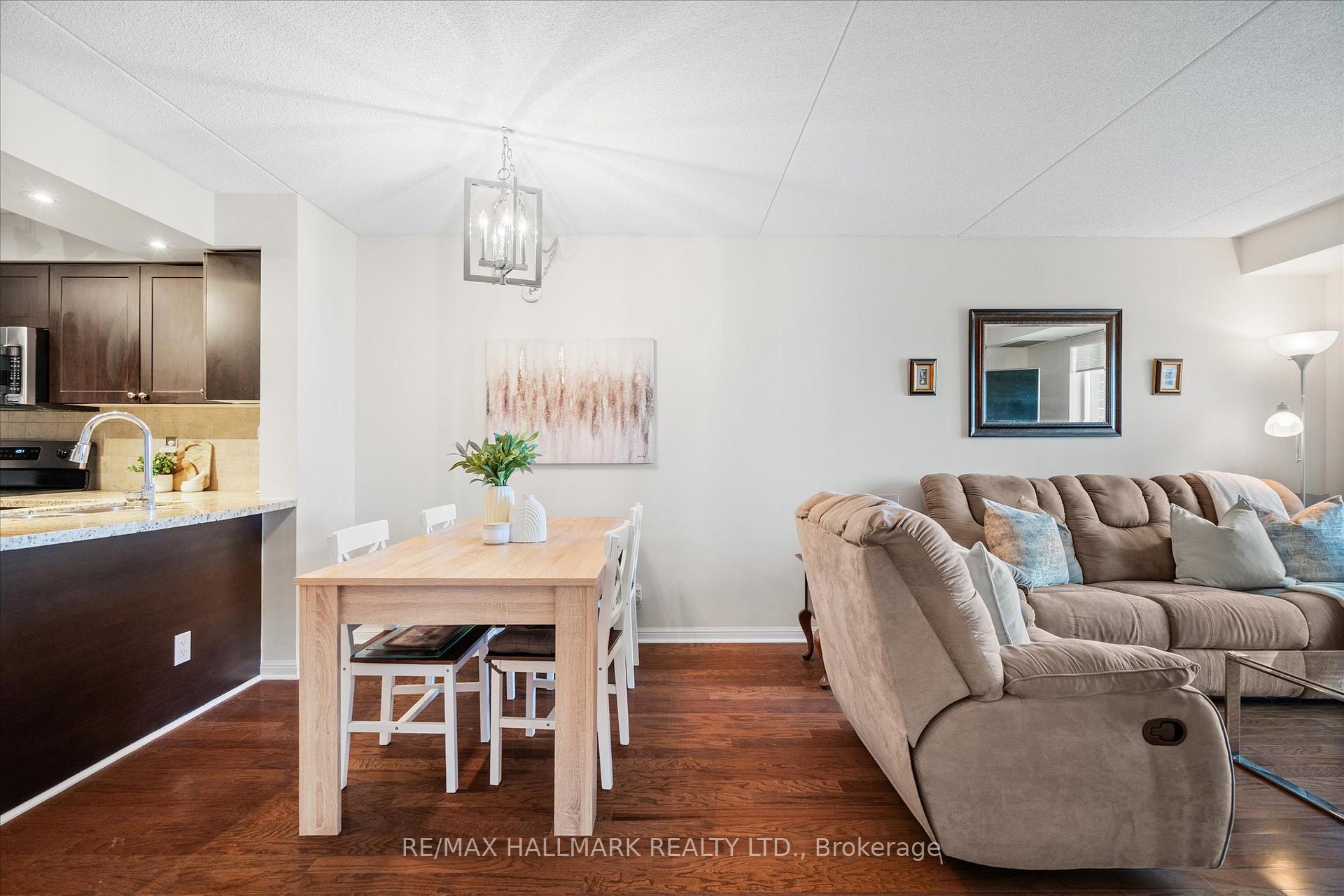 Front of Unit 318, 65 Via Rosedale