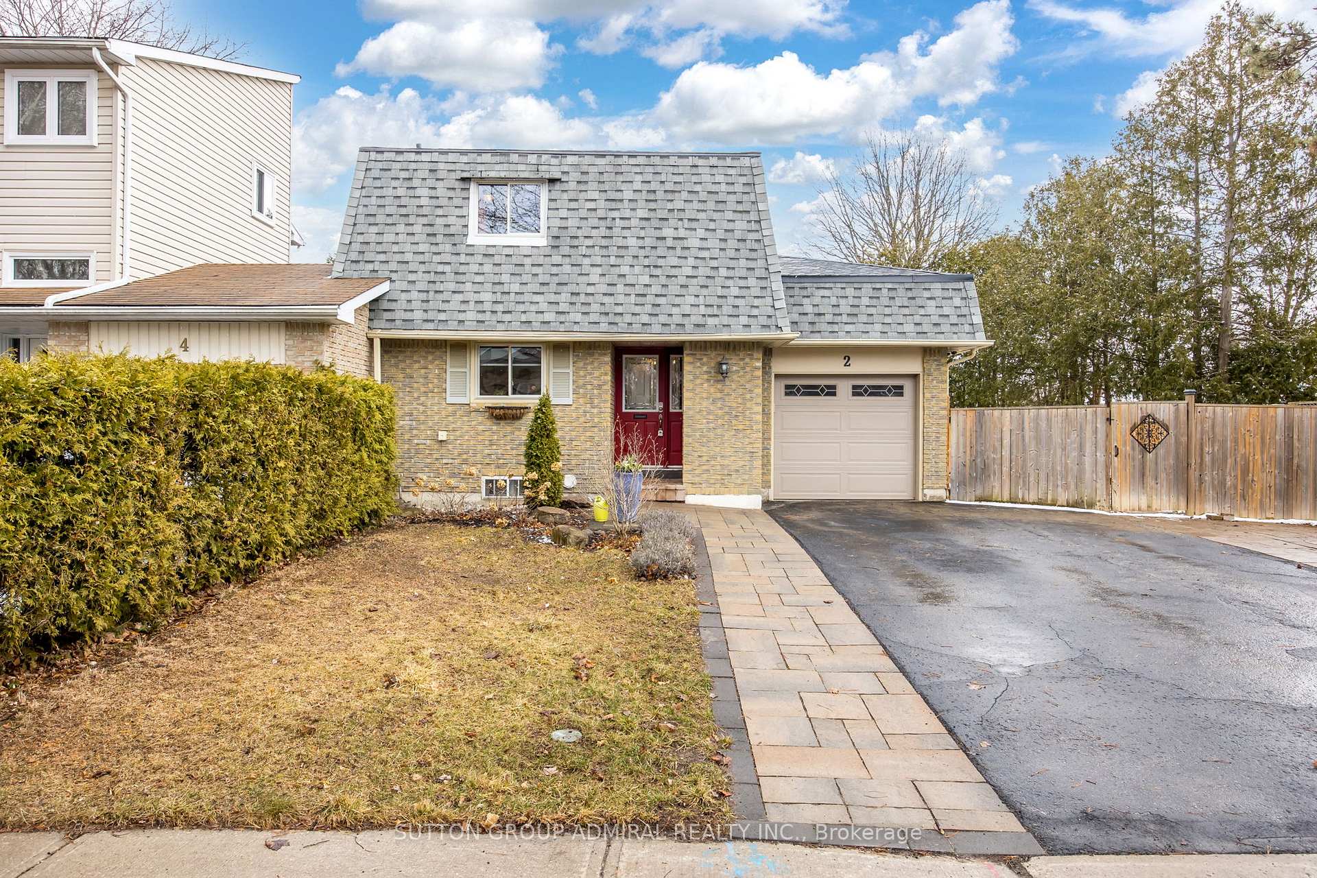 Photo 1 of 2 St Andrews Court, Aurora, Hills of St Andrew — HOMEH