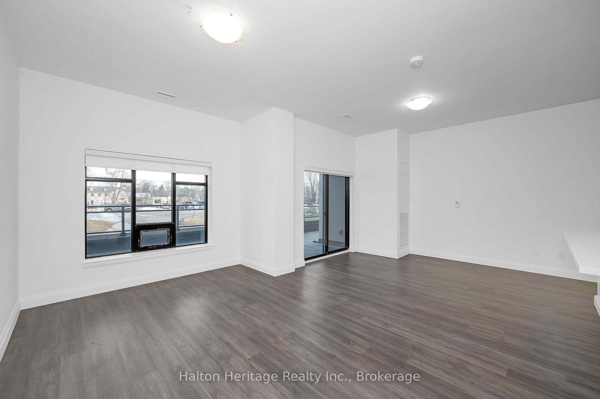 Photo 22 of Unit 113, 30 Hamilton Street S, Hamilton, Waterdown — HOMEH