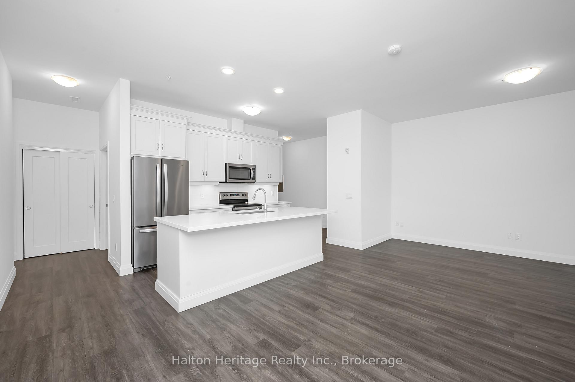 Photo 23 of Unit 113, 30 Hamilton Street S, Hamilton, Waterdown — HOMEH