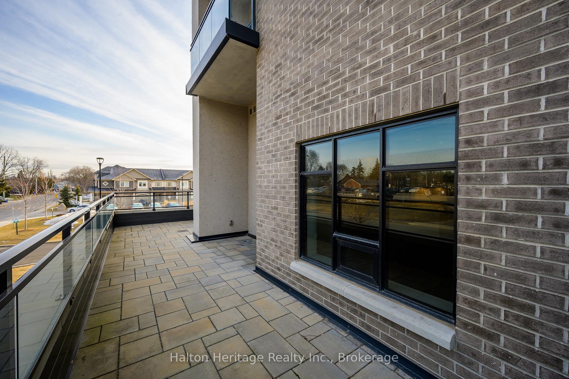 Photo 24 of Unit 113, 30 Hamilton Street S, Hamilton, Waterdown — HOMEH
