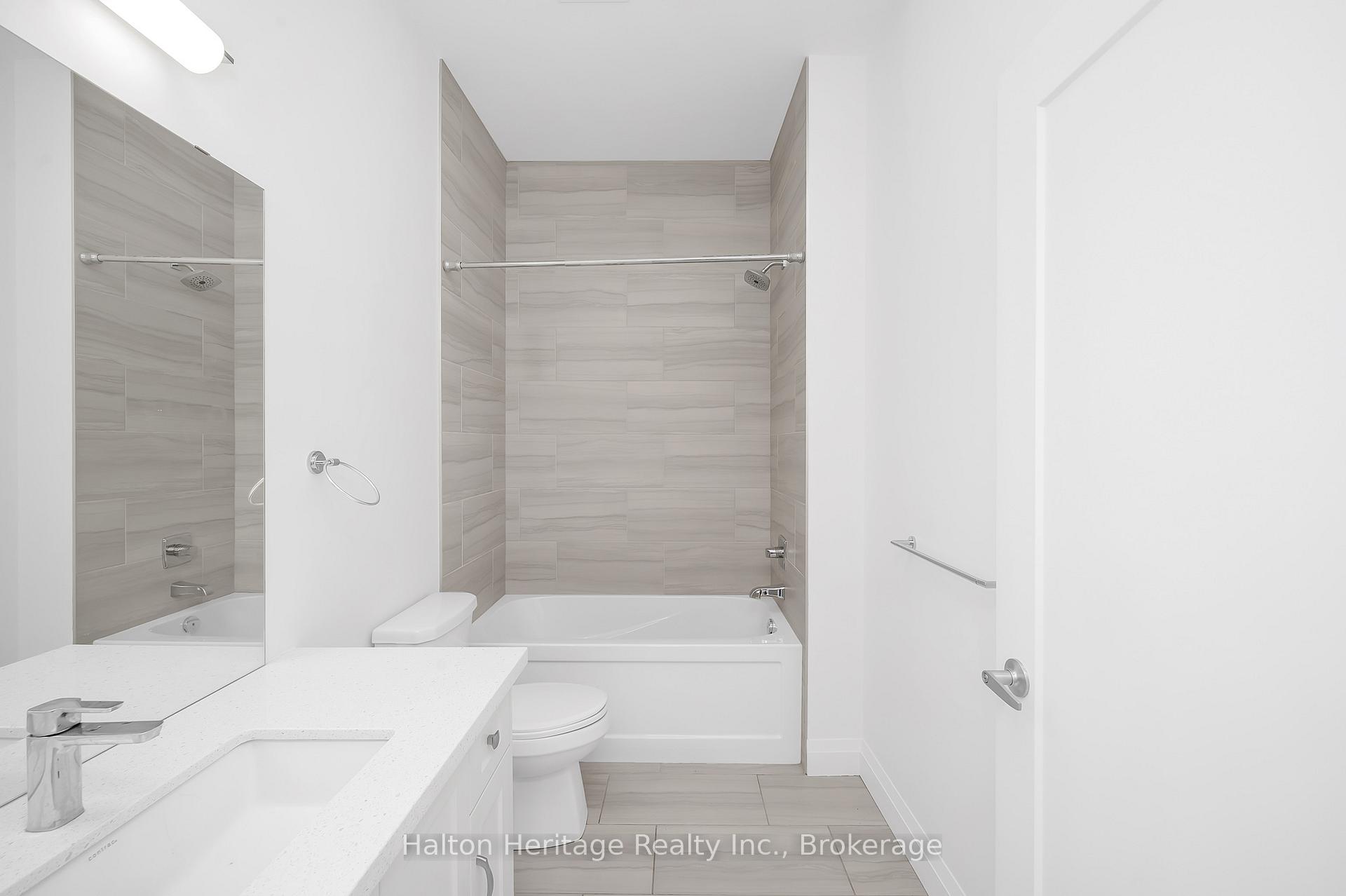 Photo 8 of Unit 113, 30 Hamilton Street S, Hamilton, Waterdown — HOMEH