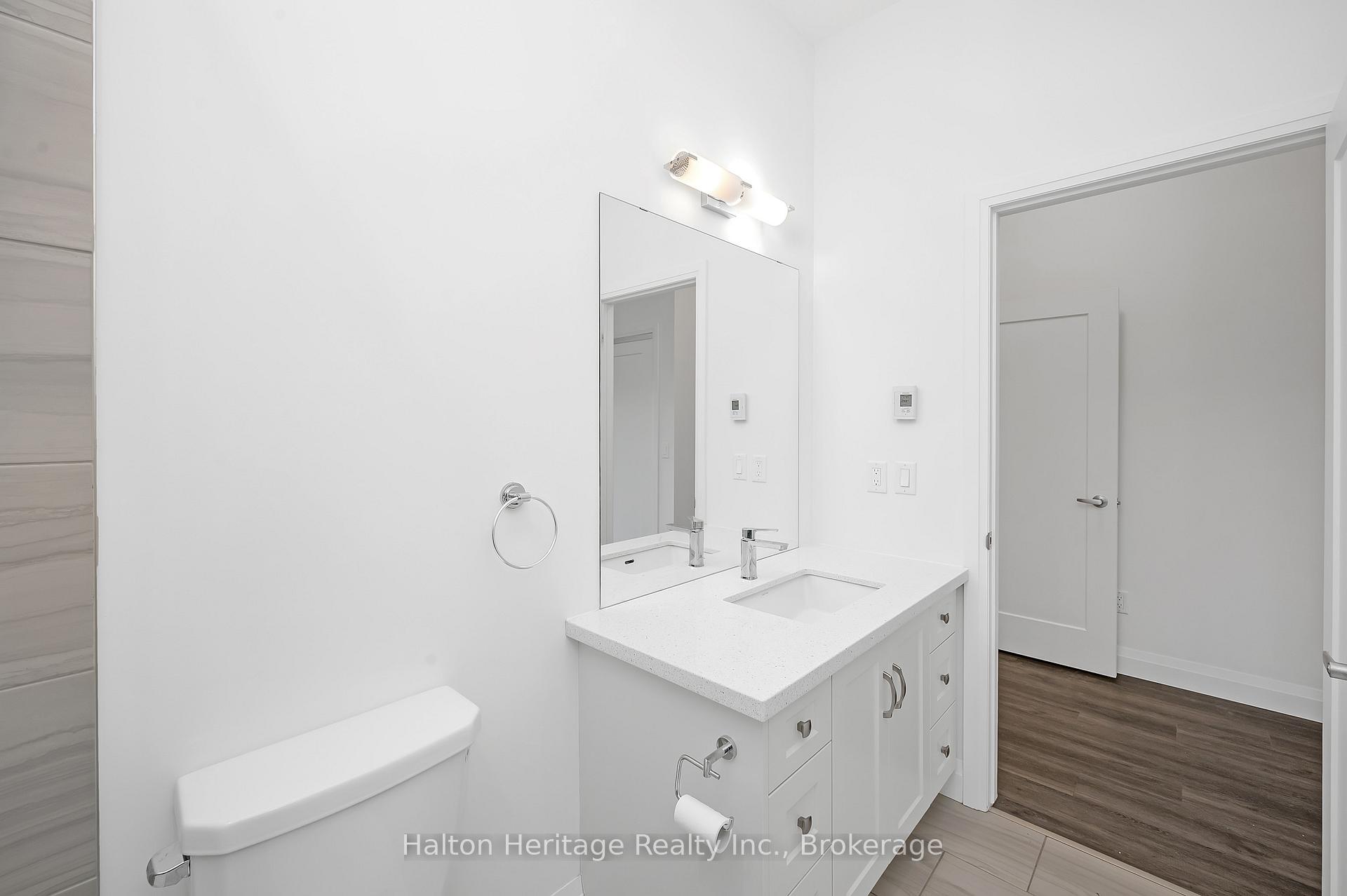 Photo 14 of Unit 113, 30 Hamilton Street S, Hamilton, Waterdown — HOMEH