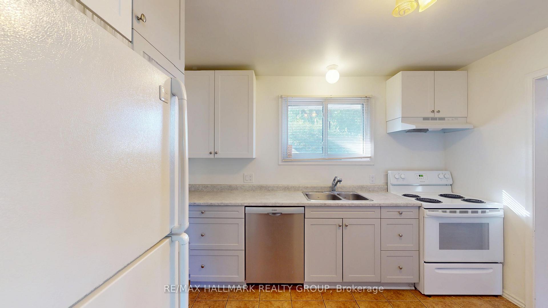 Photo 8 of 730 Dempster Drive N, Gananoque — HOMEH