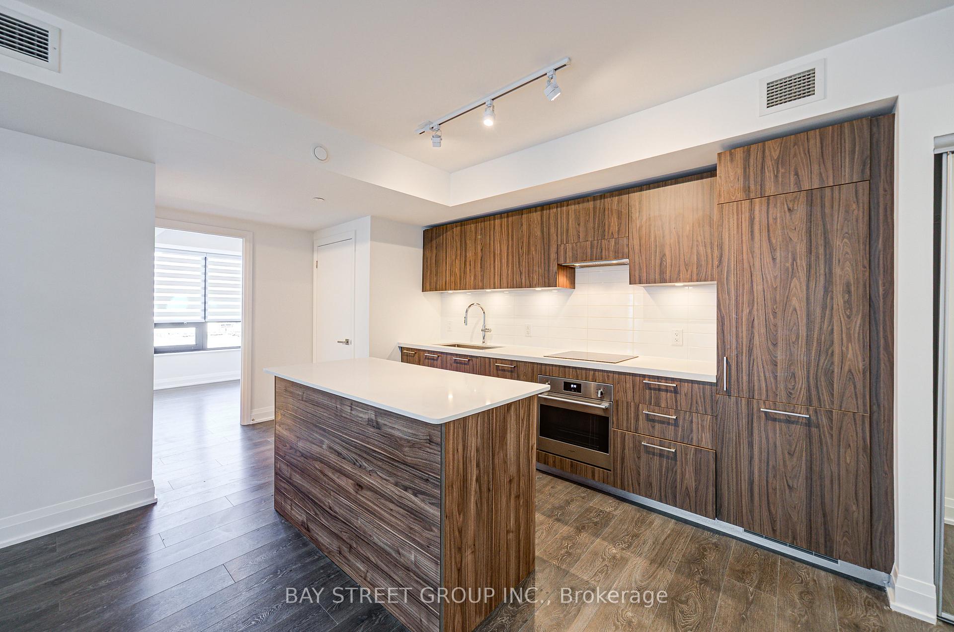 Photo 6 of Unit 512, 33 Frederick Todd Way, Toronto, Thorncliffe Park — HOMEH