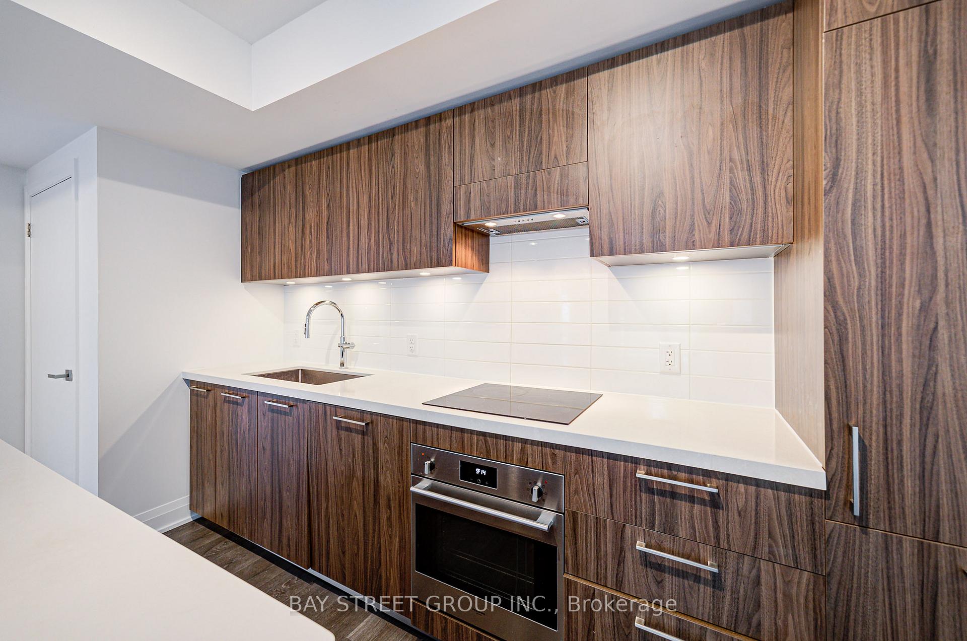 Photo 7 of Unit 512, 33 Frederick Todd Way, Toronto, Thorncliffe Park — HOMEH
