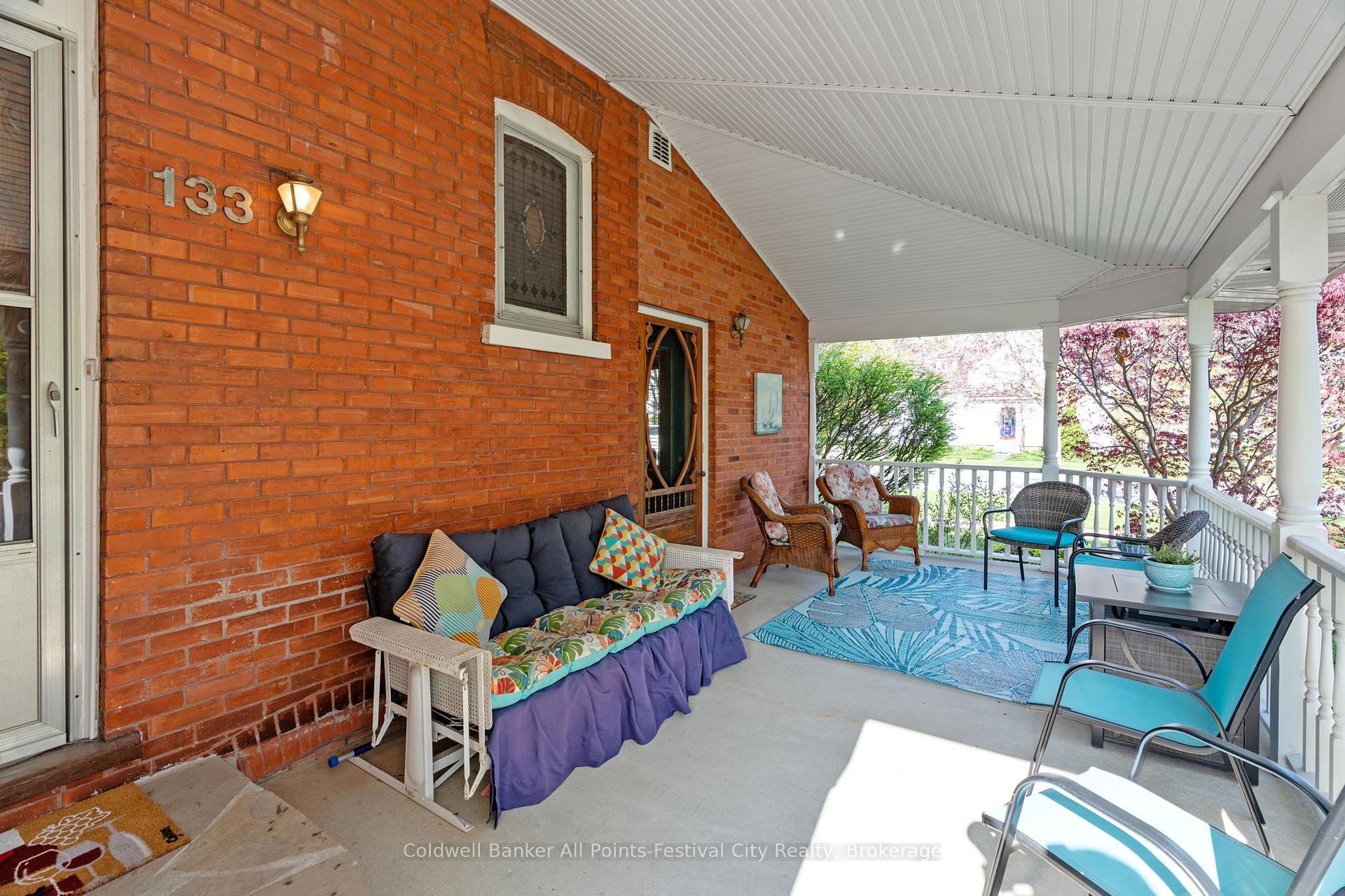 Photo 6 of 133 Nelson Street E, Goderich, Goderich (Town) — HOMEH
