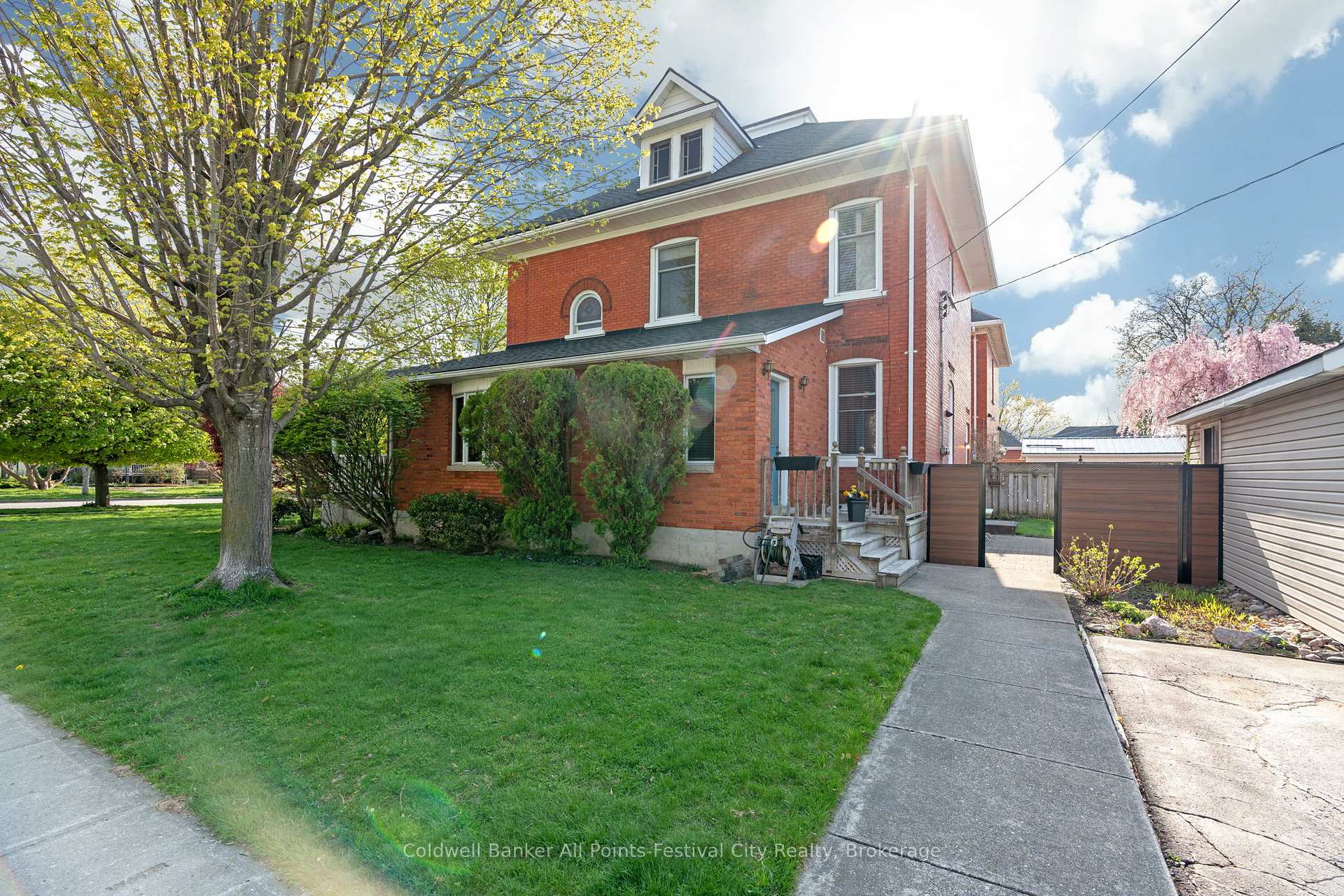 Photo 40 of 133 Nelson Street E, Goderich, Goderich (Town) — HOMEH