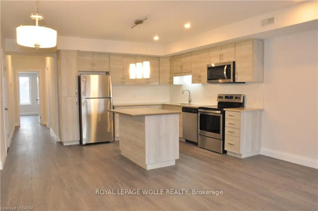 Photo 2 of Unit D3, 160 Rochefort Street, Kitchener — HOMEH