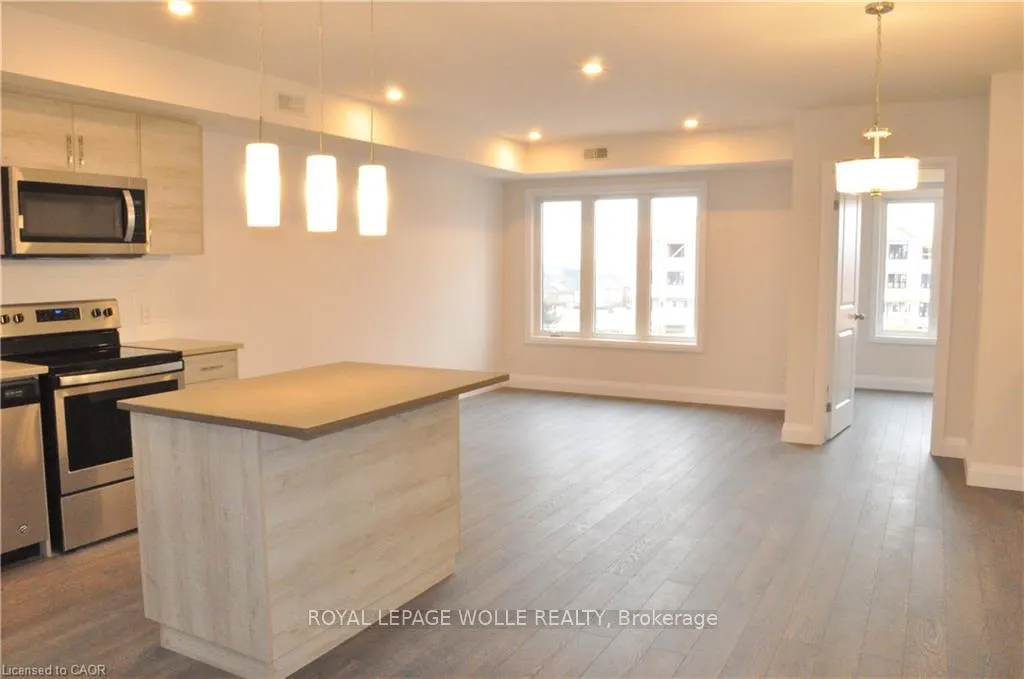 Photo 7 of Unit D3, 160 Rochefort Street, Kitchener — HOMEH