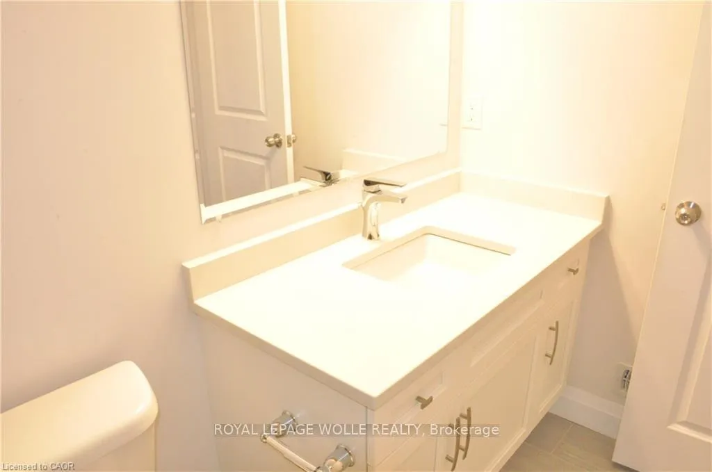 Photo 15 of Unit D3, 160 Rochefort Street, Kitchener — HOMEH