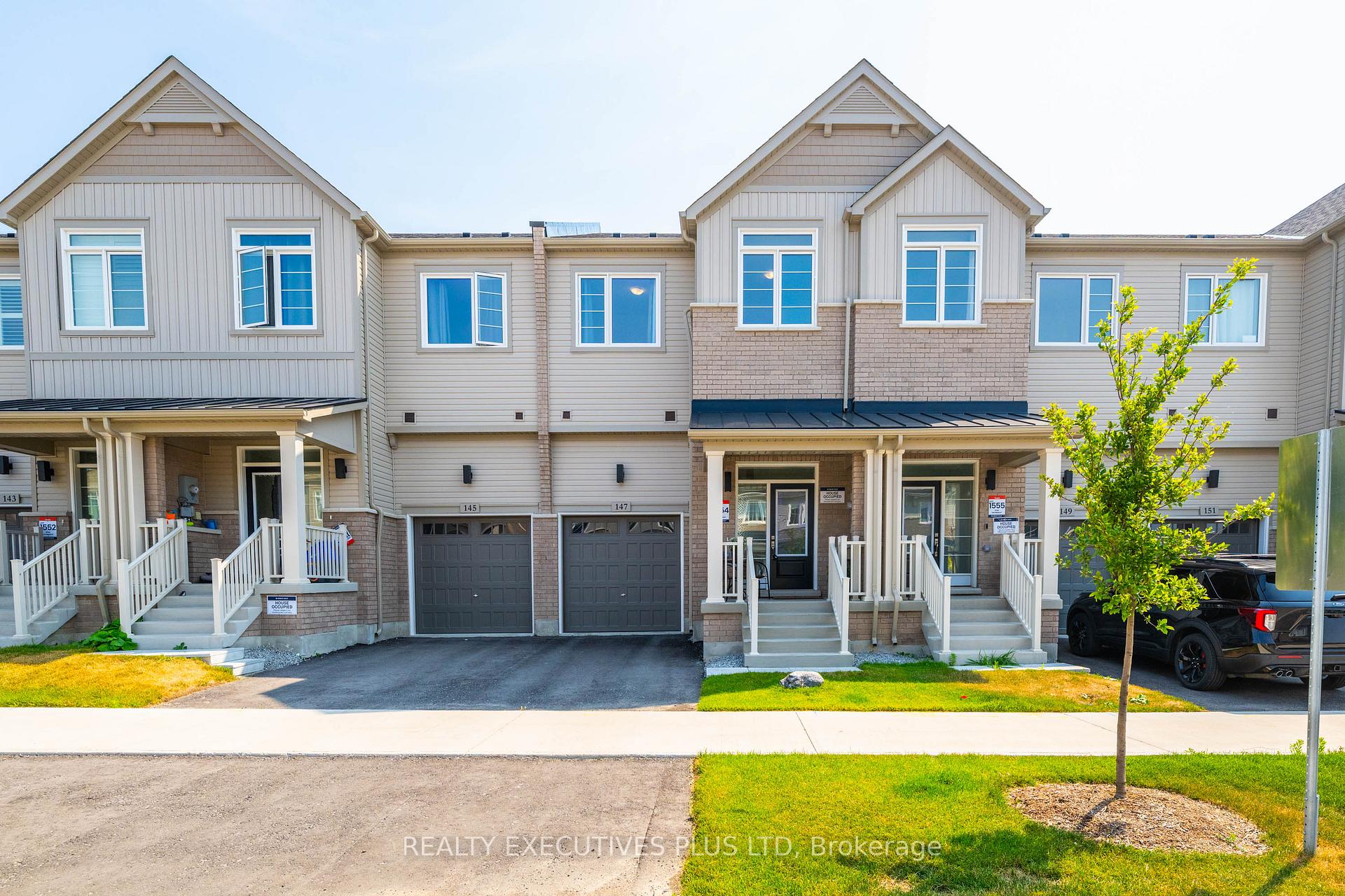 Photo 1 of 147 Greer Street, Barrie, Rural Barrie Southeast — HOMEH