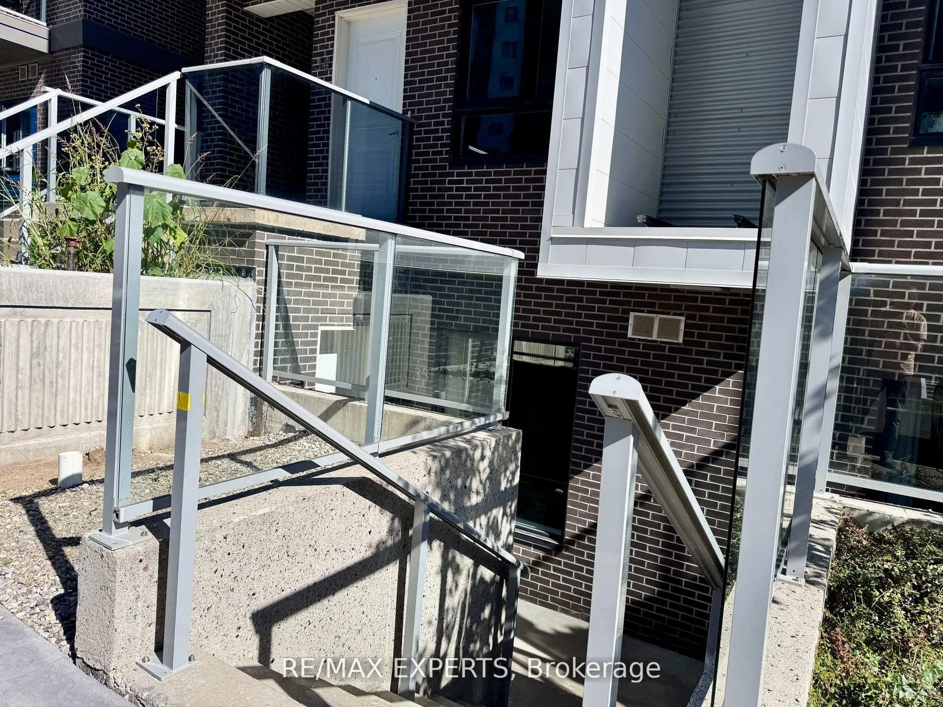 Photo 6 of Unit 33A, 1430 Highland Road, Kitchener, Highland West — HOMEH