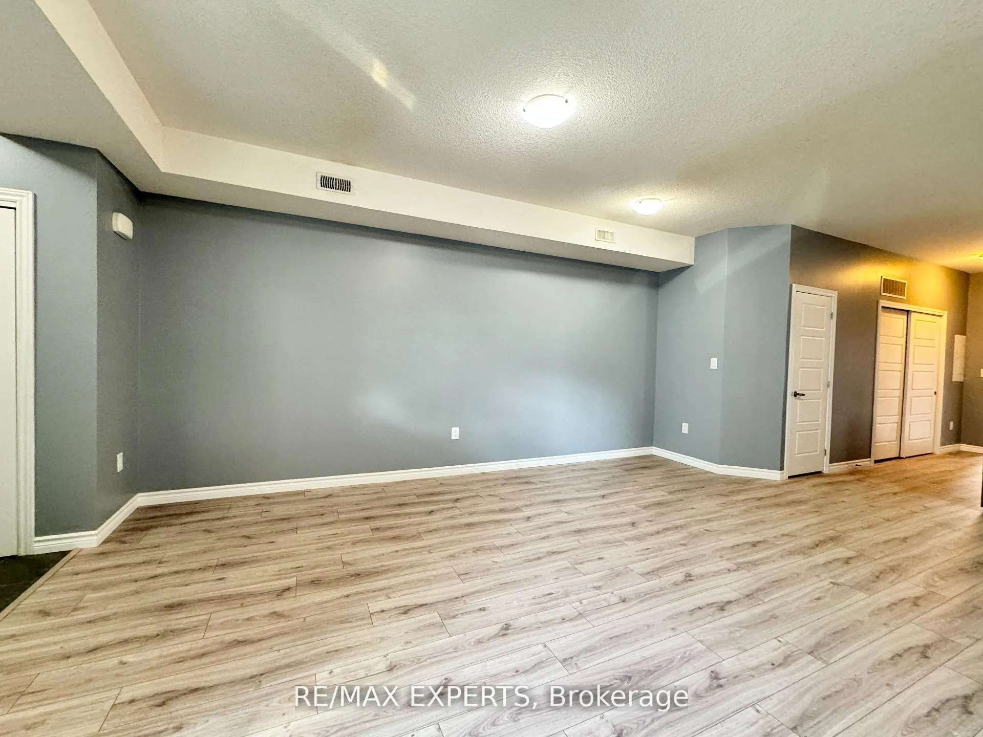 Photo 16 of Unit 33A, 1430 Highland Road, Kitchener, Highland West — HOMEH
