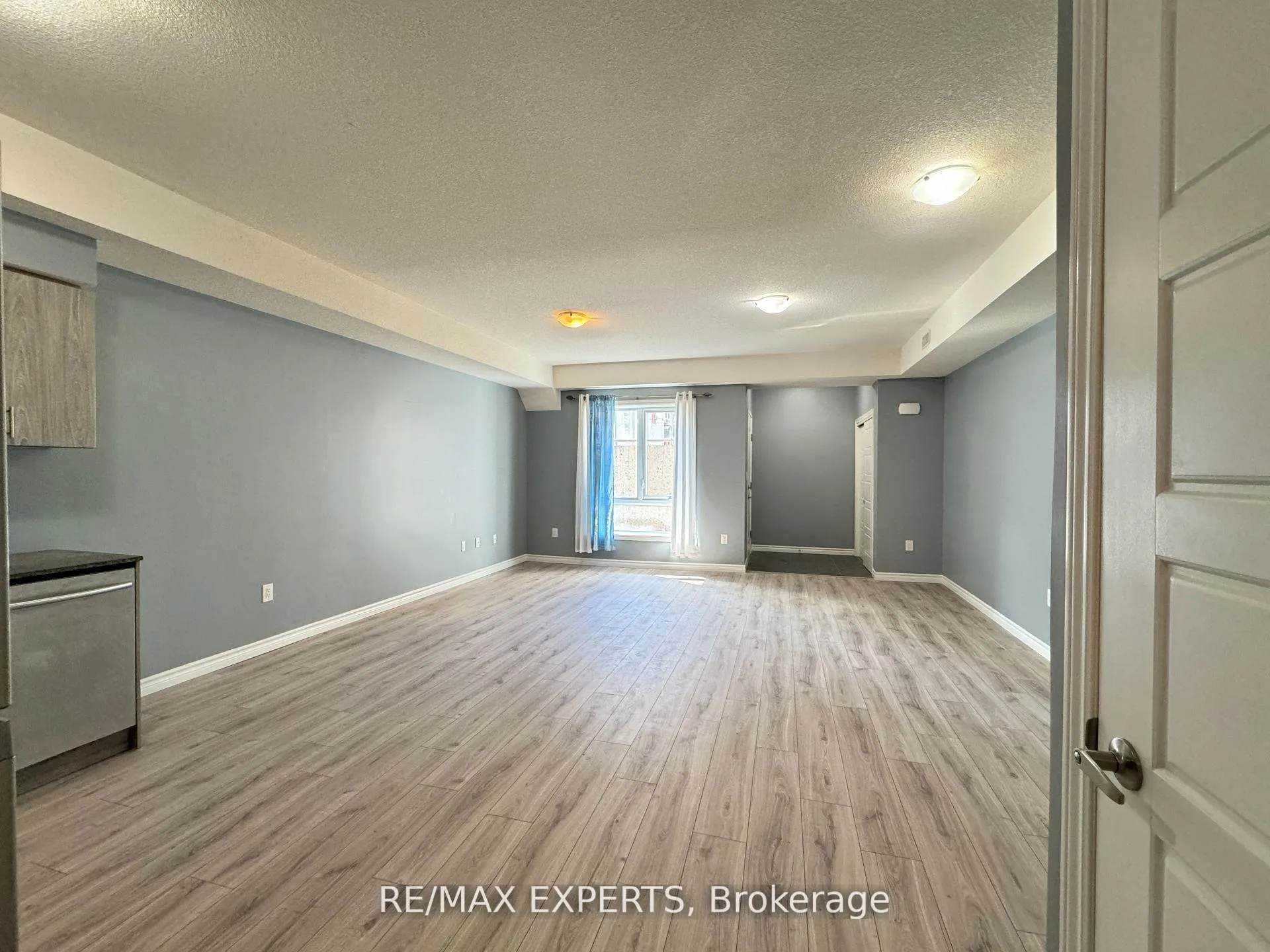 Photo 19 of Unit 33A, 1430 Highland Road, Kitchener, Highland West — HOMEH