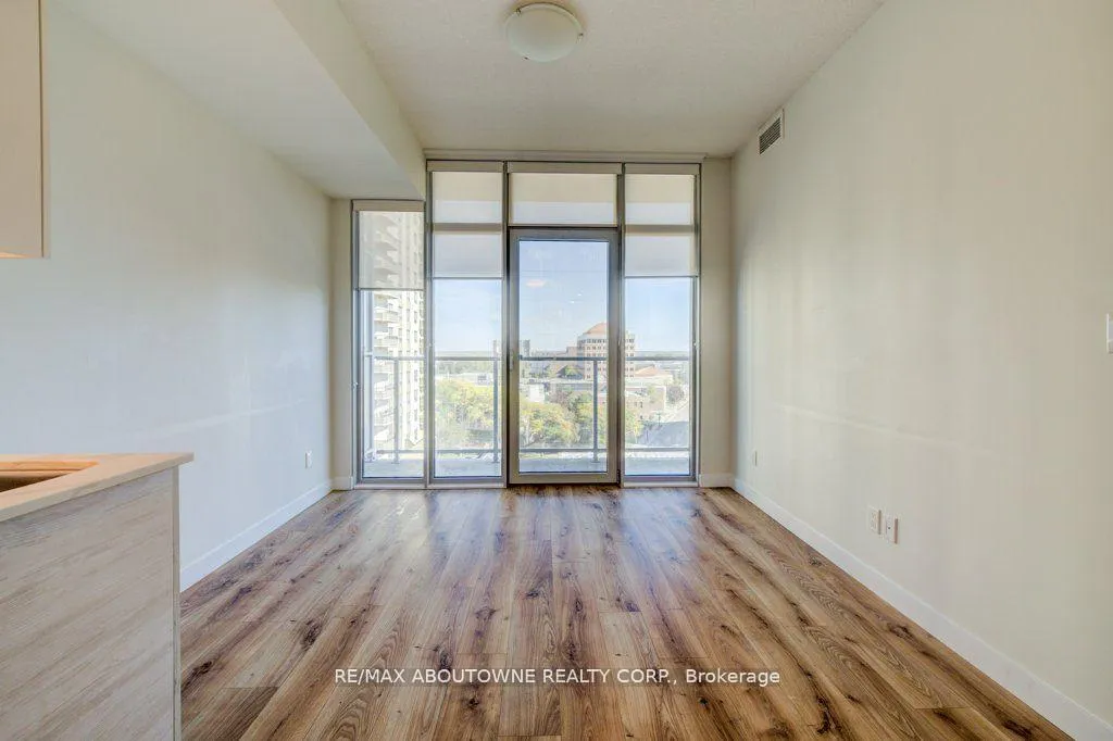 Photo 10 of Unit 903, 60 Frederick Street, Kitchener — HOMEH