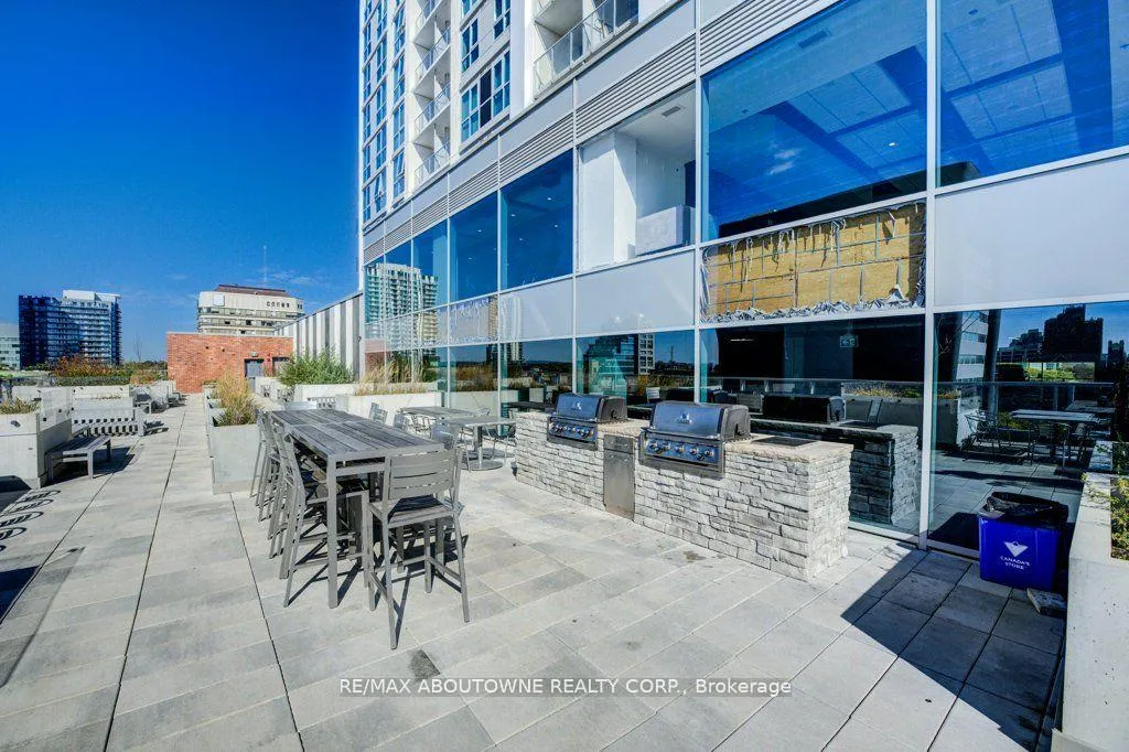 Photo 30 of Unit 903, 60 Frederick Street, Kitchener — HOMEH