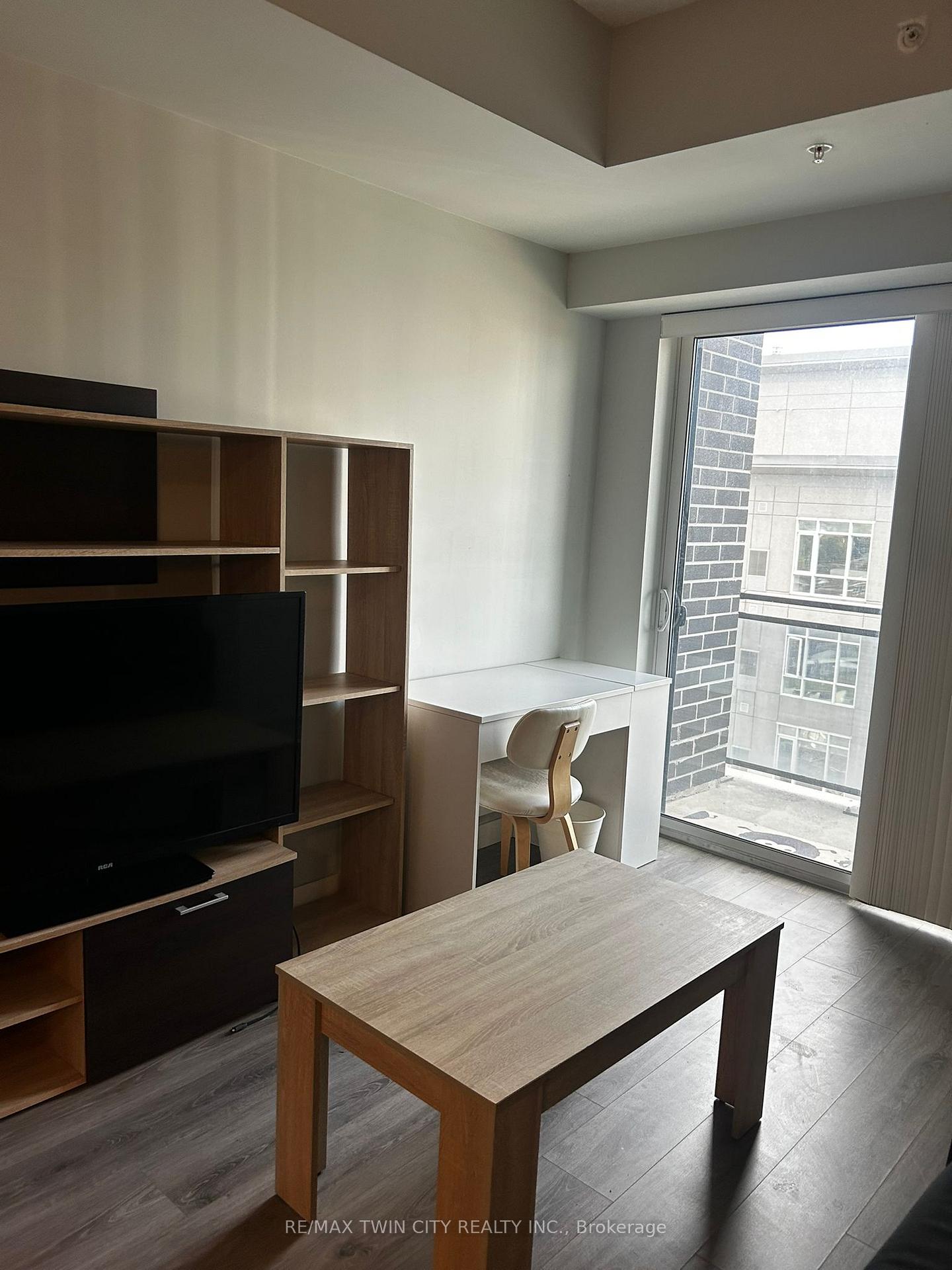 Photo 8 of Unit 1604, 318 Spruce Street, Waterloo — HOMEH