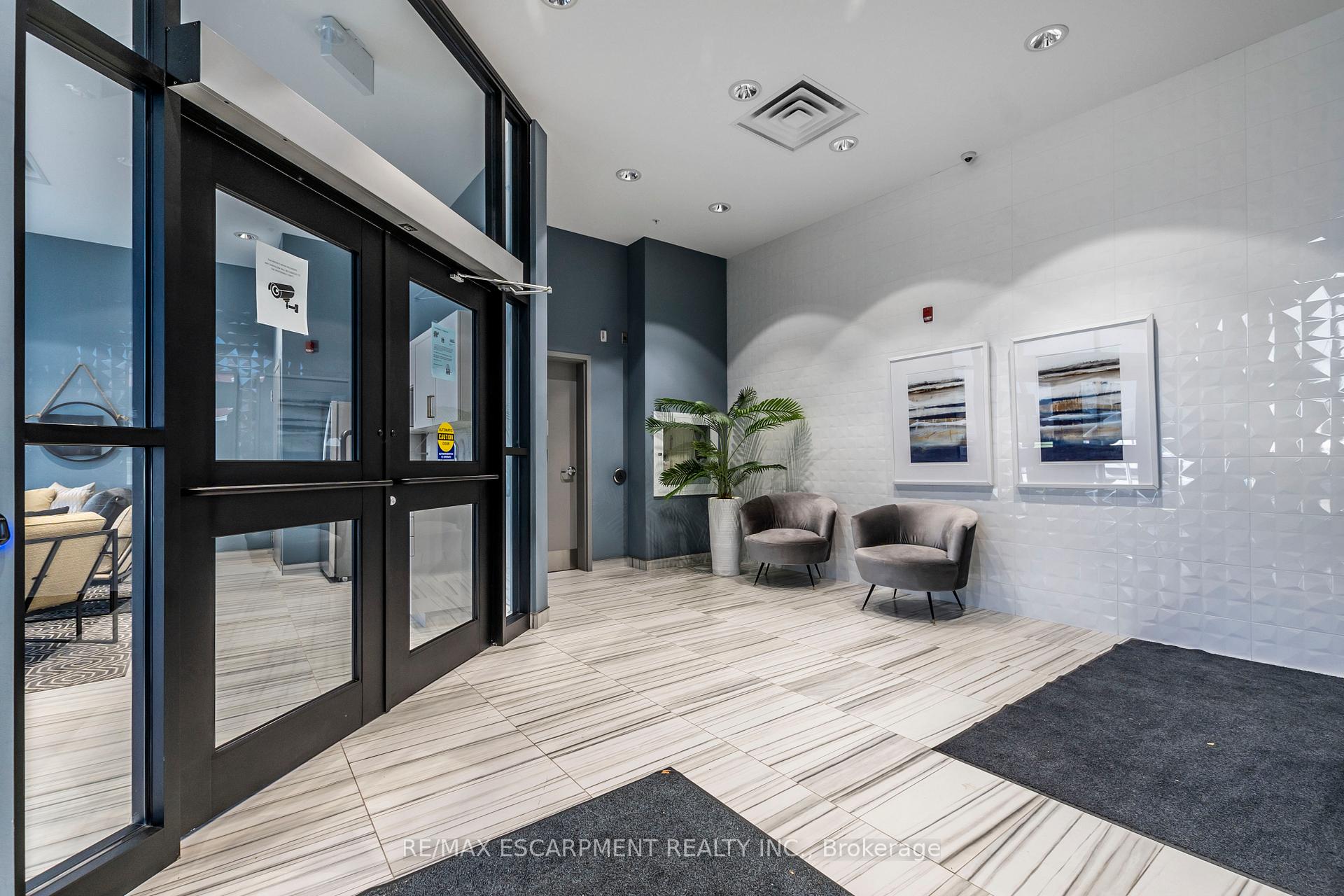 Photo 5 of Unit 305, 195 Commonwealth Street, Kitchener — HOMEH