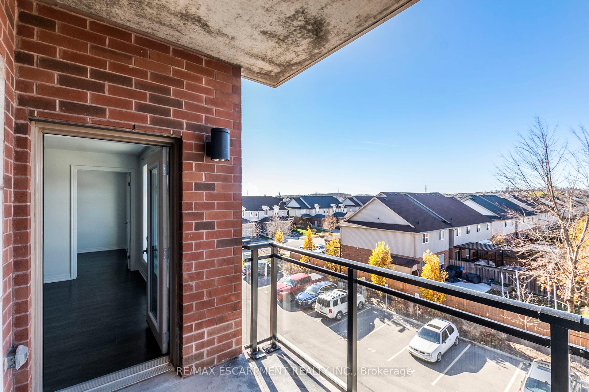 Photo 33 of Unit 305, 195 Commonwealth Street, Kitchener — HOMEH