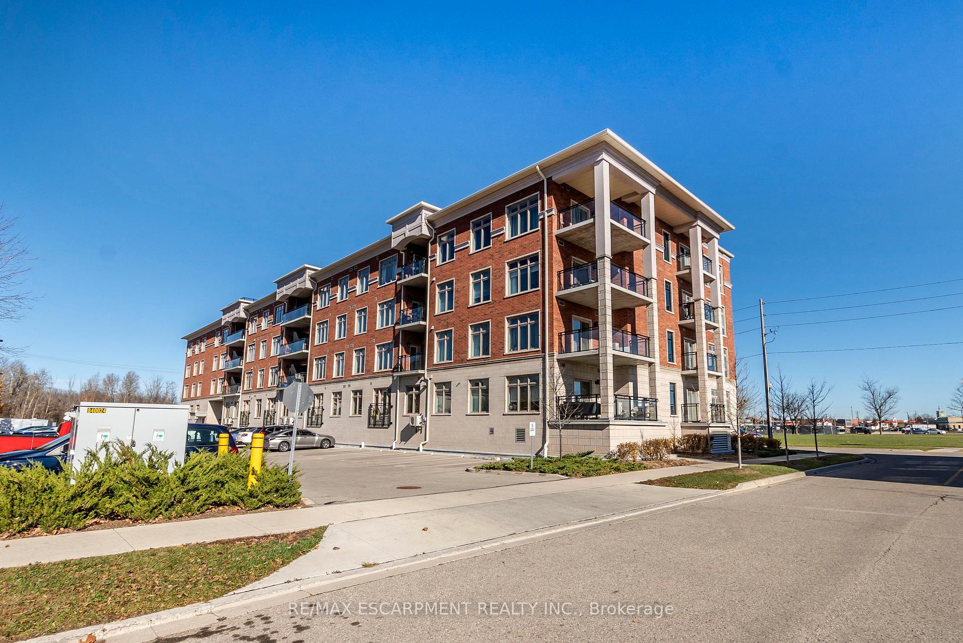 Photo 38 of Unit 305, 195 Commonwealth Street, Kitchener — HOMEH